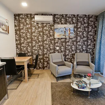 Corner Apartman *