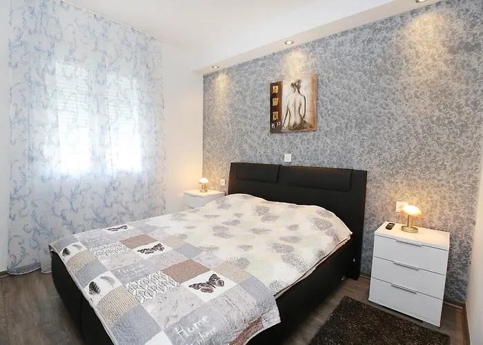 Green Corner Задар